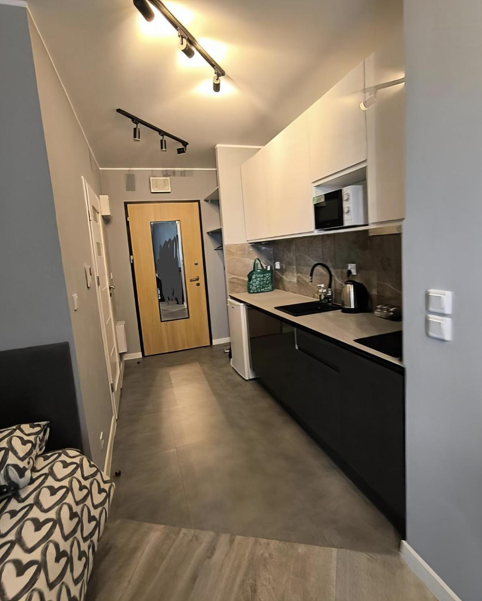77 Wiktoryn Studio Apartment Warsaw Exterior photo